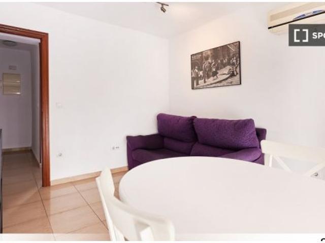 Piso en alquiler en Los Remedios, Sevilla