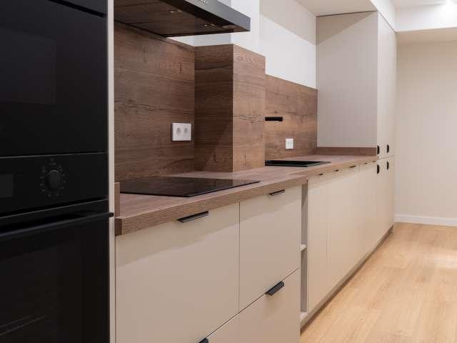Habitación en alquiler en Bellas Vistas, Madrid