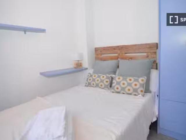 Casa en alquiler en Grupo El Carmelo, Santander