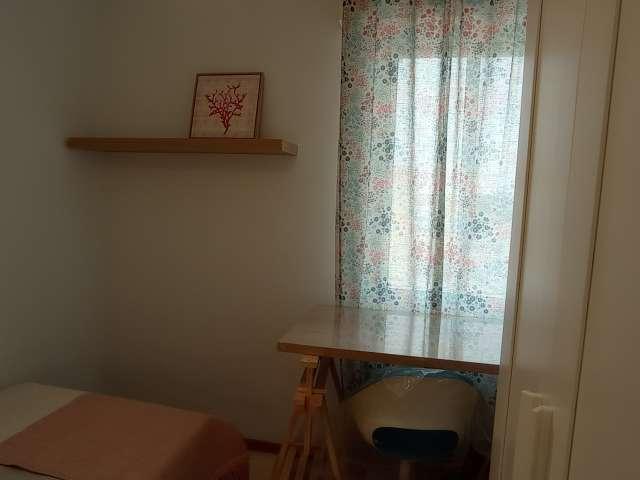 Habitación en alquiler en Cerro-Amate, Sevilla