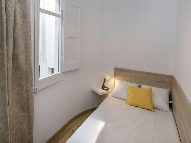 Habitación en alquiler en Districte II, Barcelonès