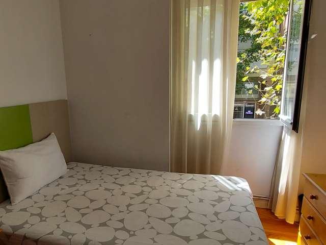 Habitación en alquiler en Almagro, Madrid