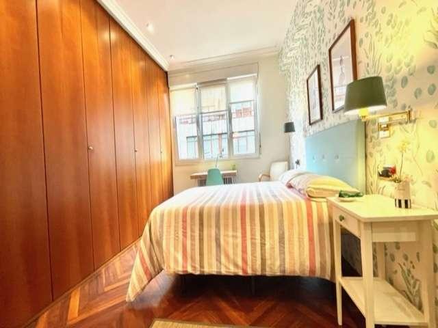 Habitación en alquiler en Abando, Bilbao