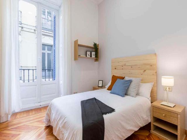 Habitación en alquiler en Justicia, Madrid