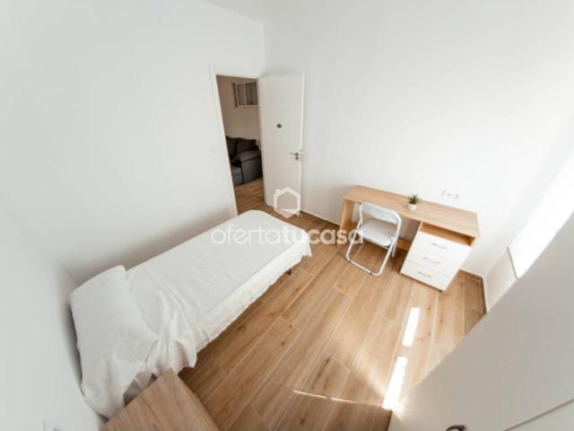 Habitación en alquiler en Los Desamparados, el Baix Segura / La Vega Baja
