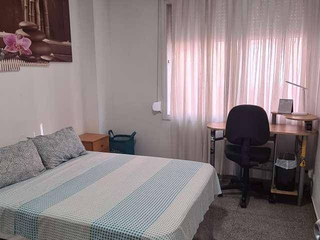 Habitación en alquiler en Nou Barris, Barcelonès