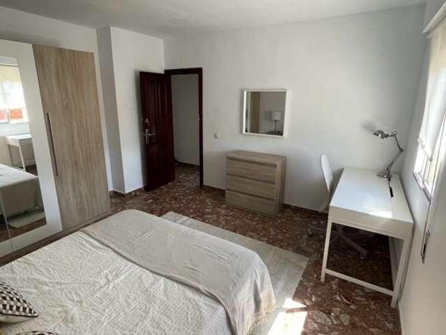 Habitación en alquiler en Palma-Palmilla, Málaga-Costa del Sol