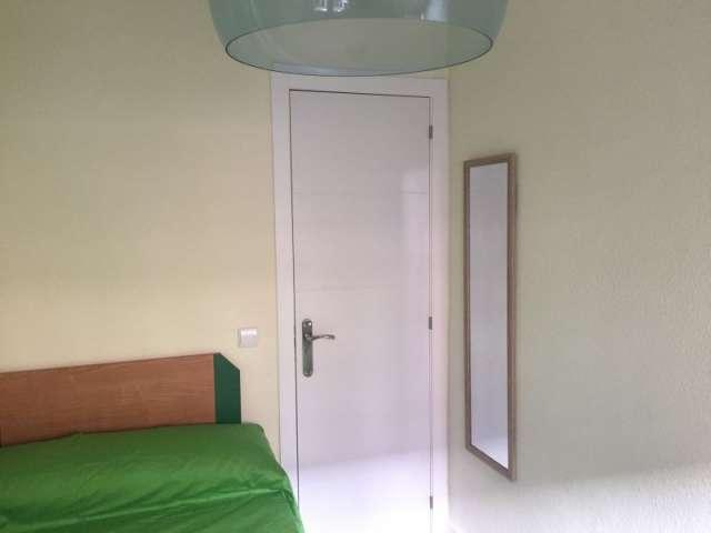 Habitación en alquiler en Juan de la Cierva, Getafe