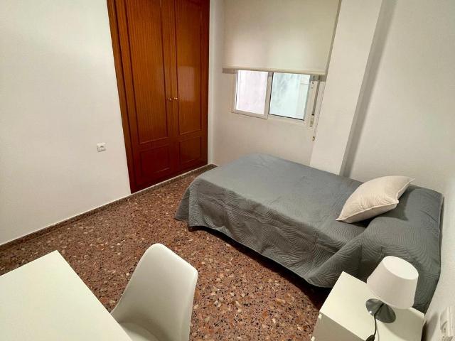 Habitación en alquiler en Zona Alta, l'Alcoià