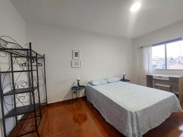 Habitación en alquiler en Distrito II, Alcalá De Henares