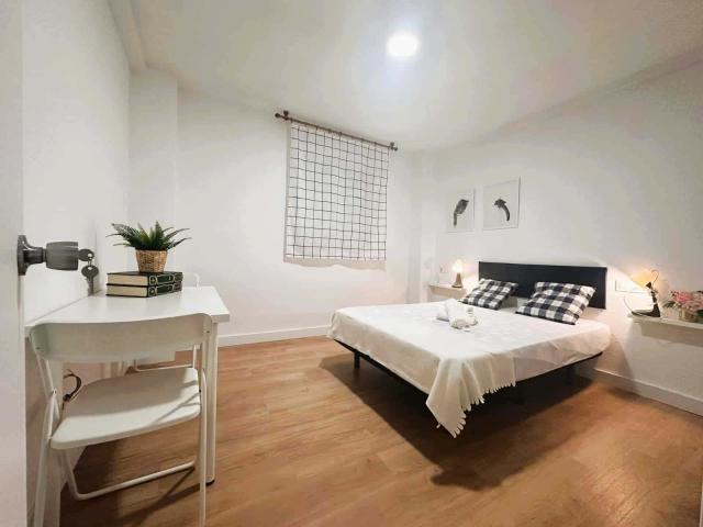 Habitación en alquiler en Distrito V, Alcalá De Henares
