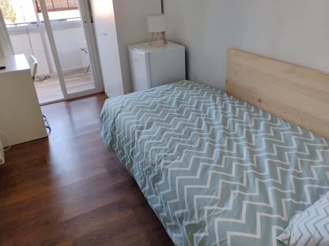 Habitación en alquiler en Distrito II, Alcalá De Henares