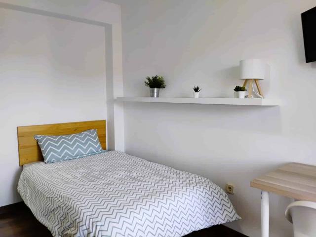Habitación en alquiler en Distrito II, Alcalá De Henares