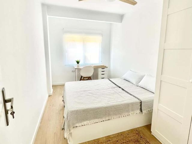 Habitación en alquiler en Camins Al Grau, Comarca de València
