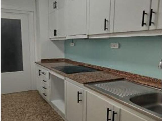 Piso en alquiler en Barrio Las 300, Elda