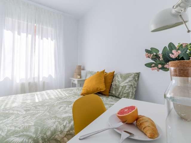 Habitación en alquiler en Tetuán, Medina-sidonia