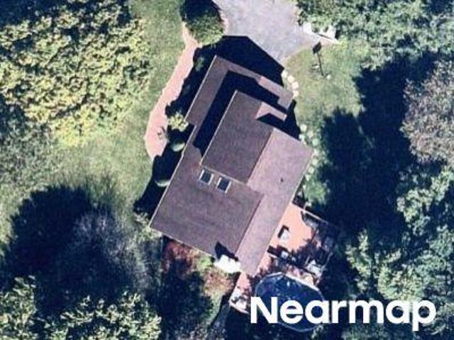 House for sale in Bloomfield, Connecticut