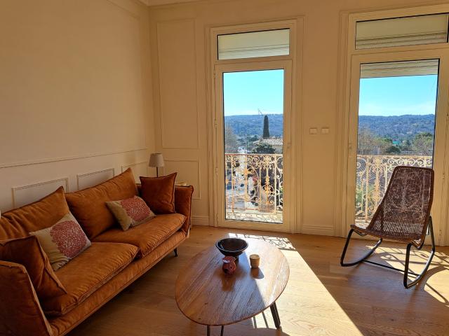 Appartement location à Lodève, Vailhauquès