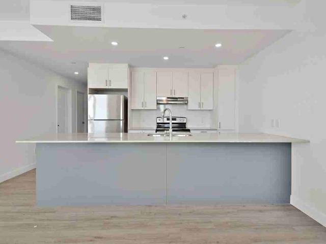 Apartment for rent in Brossard, Quebec