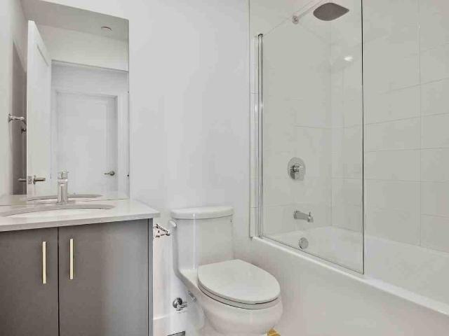 Apartment for rent in Brossard, Quebec