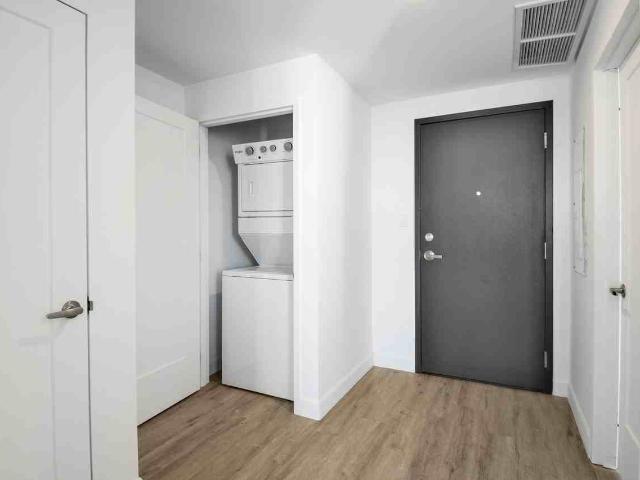 Apartment for rent in Brossard, Quebec