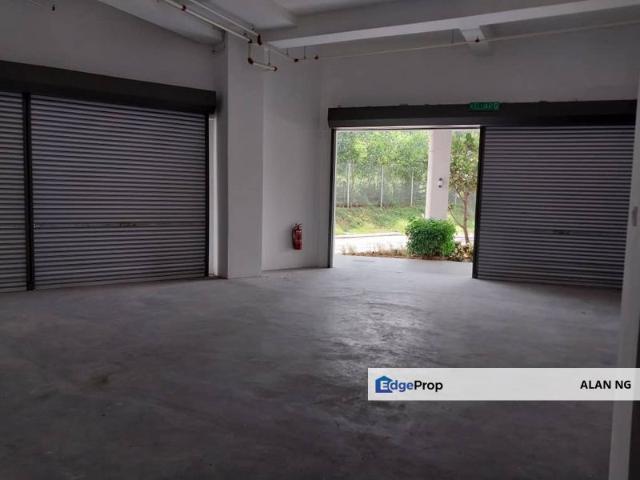 Shop for sale in Petaling, Alam Impian
