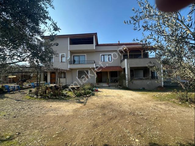 Alaşehir içerisinde satılık Villa