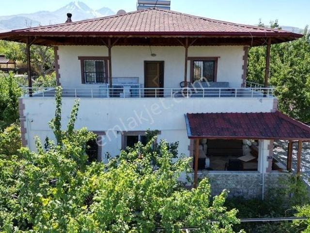 Hacilar, Kayseri içerisinde kiralık Villa
