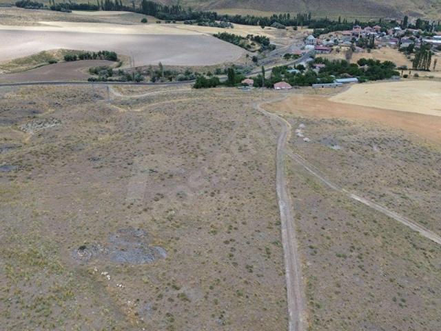 Hacıbekirli, Ulukışla içerisinde satılık Arsa