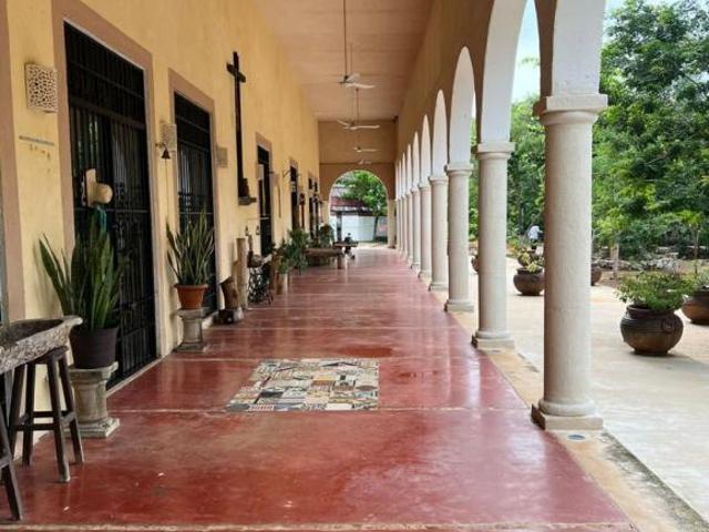 HACIENDA SANTA MARIA DE BATZAN. Kinchil Umán, KM 4, Samahil, Yuc