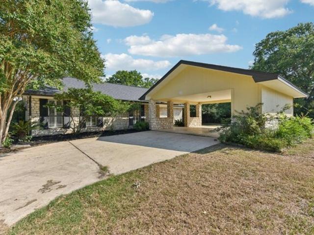 House for sale in Lockhart, Texas