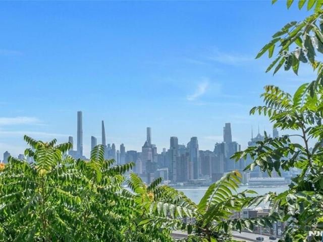 Land for sale in Weehawken