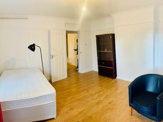Apartment for rent in Haggerston, De Beauvoir Town