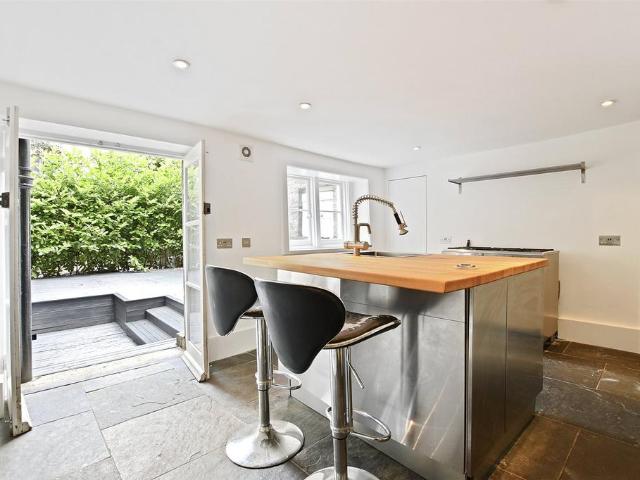 Apartment for rent in Bethnal Green, Greater London