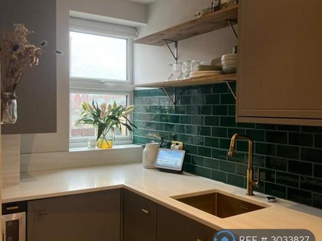 Apartment for rent in London Borough of Tower Hamlets, Greater London