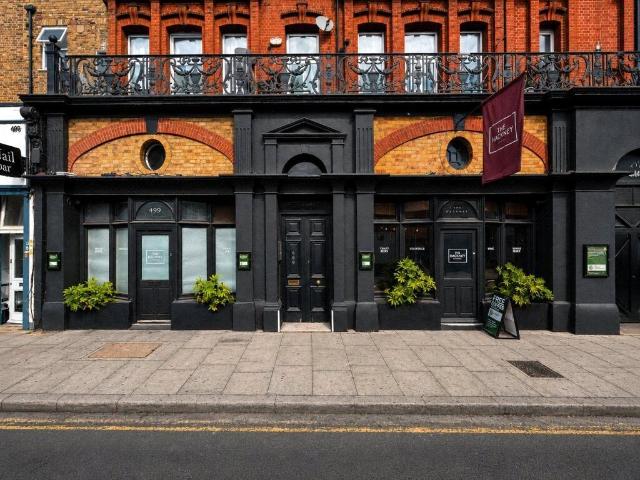 Apartment for rent in London Borough of Tower Hamlets, Greater London