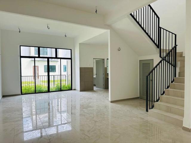 Terraced House for sale in Lunas, Kulim
