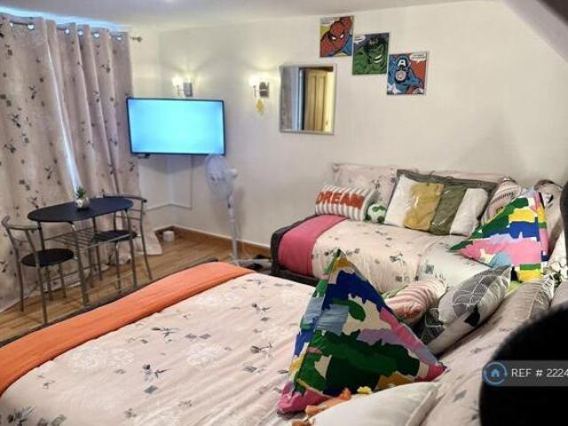 House for rent in Bridgefield, Kent
