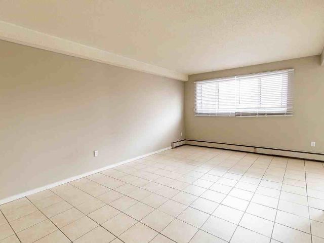 Apartment for rent in Northwest, Alberta