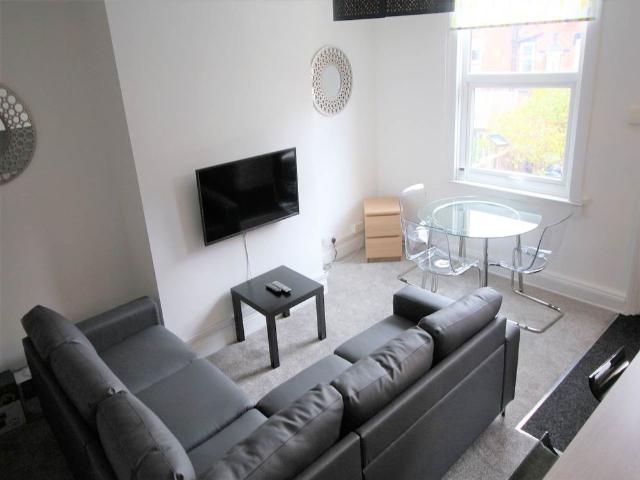 House for rent in Burley, Leeds