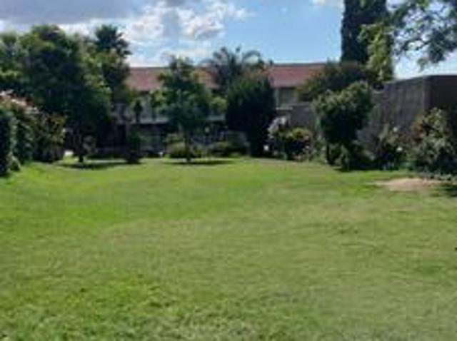 Townhouse for sale in Vosloorus, Gauteng