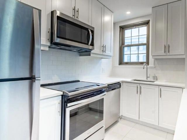 Apartment for rent in Ville-Marie, Montréal