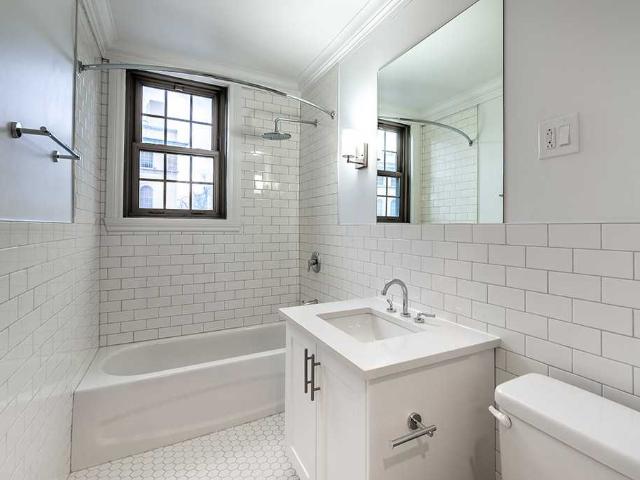 Apartment for rent in St. Leonard's, Quebec