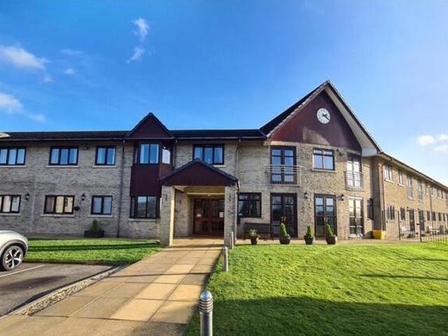 House for sale in Glossop, High Peak