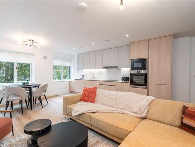 Apartment to rent in Bluebell, North Tipperary