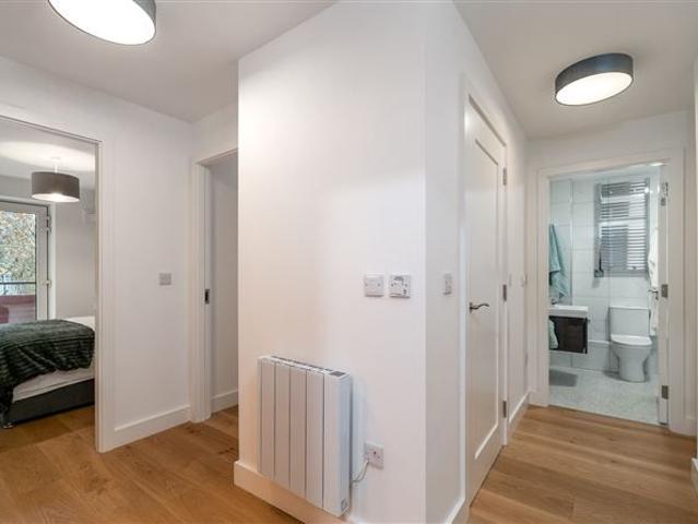 Apartment to rent in Bluebell, North Tipperary