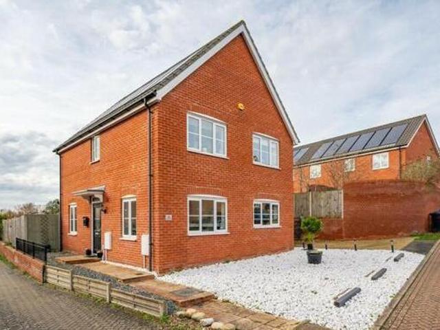 House for sale in Key Street, Suffolk