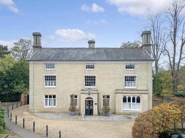 House for sale in Key Street, Suffolk