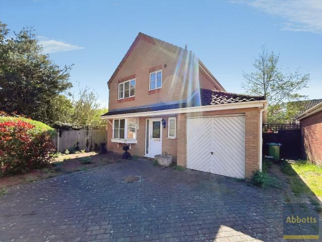 Apartment for rent in Earlham Rise, East Bank