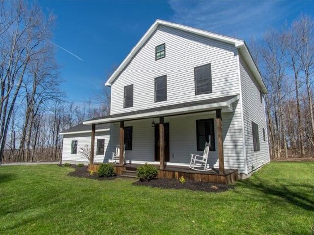 House for sale in Black River